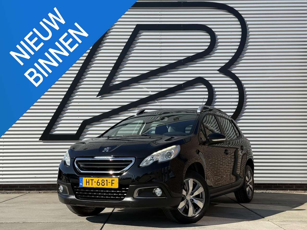 Peugeot 2008 - 1.2 PureTech Active 1e Eigenaar|Navi|Pano|Trekhaak|Clima|Cruise|PDC|N.A.P|Dealer Onderhoud - AutoWereld.nl