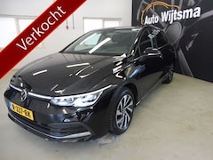Volkswagen Golf - 1.4 eHybrid Style Headup | Digidash | Velours | Full LED | NL auto | 1e eig