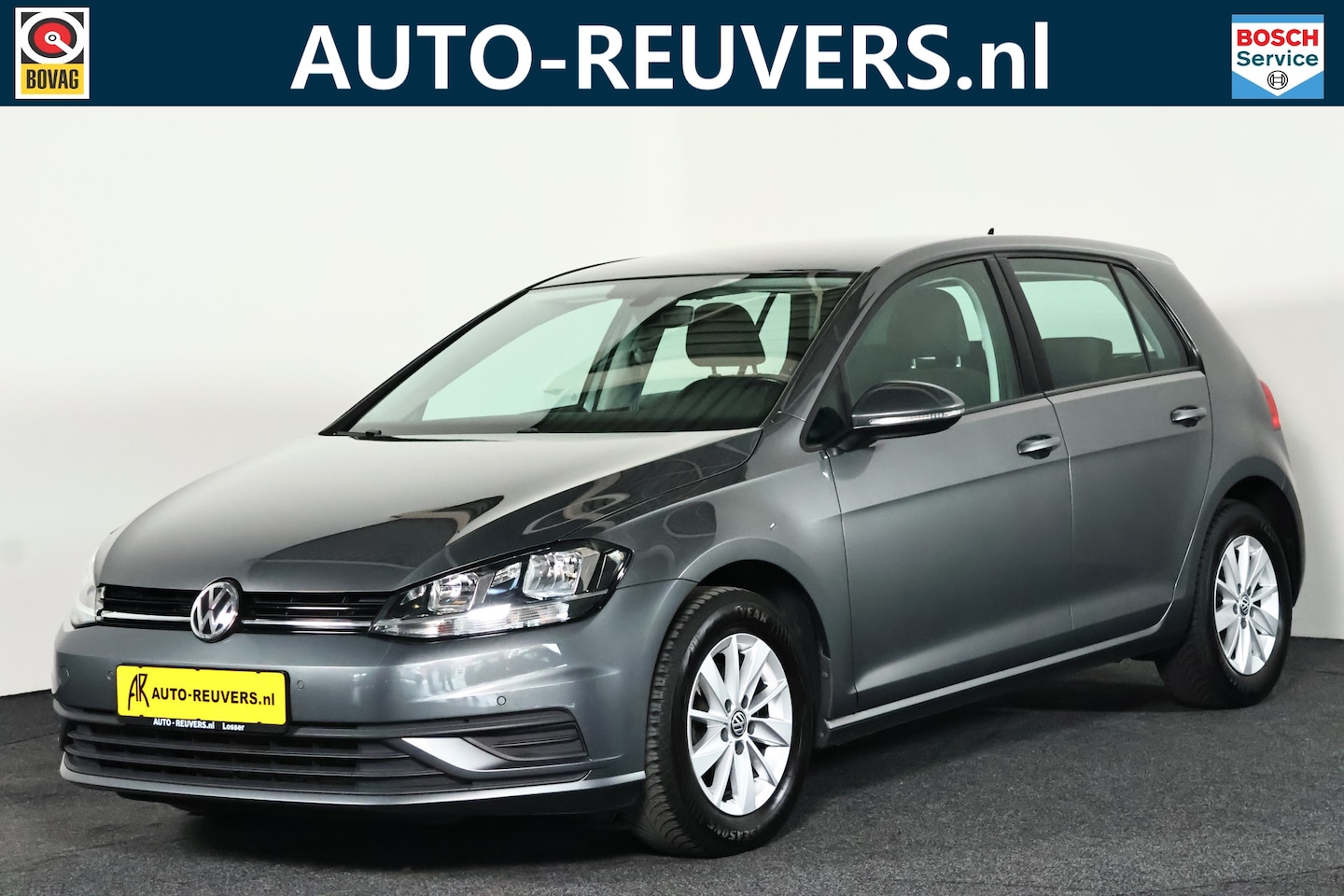 Volkswagen Golf - 1.0 TSI Trendline / Airco / LMV / 4S band - AutoWereld.nl