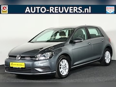Volkswagen Golf - 1.0 TSI Trendline / Airco / LMV / 4S band