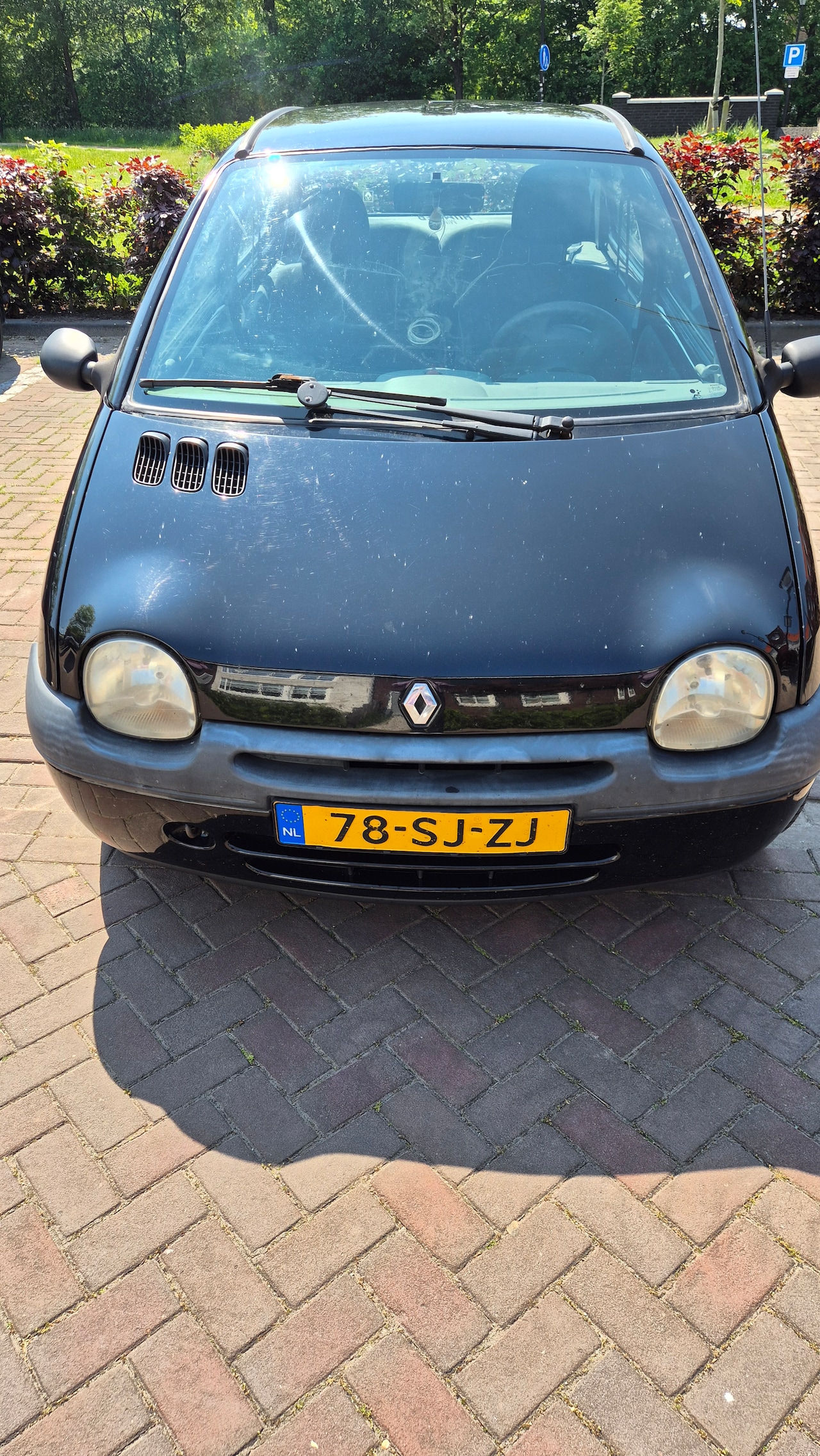 Renault Twingo - 1.2 Emotion - AutoWereld.nl