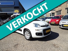 Fiat Panda - 1.2 Lounge / 4-Cilinder / Airco / Rijklaarprijs