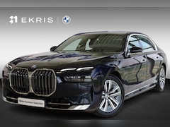 BMW 7-serie - 750e xDrive | Stoelverwarming & Ventilatie | Head-Up Display | Massagestoelen