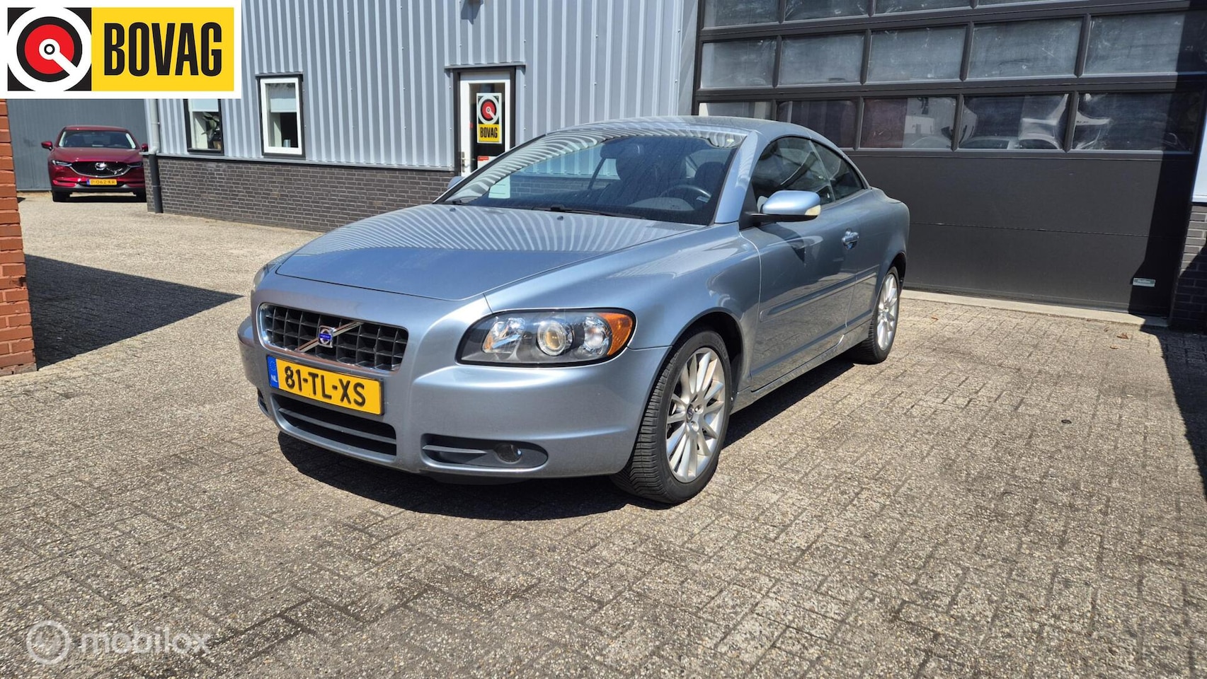 Volvo C70 Convertible - 2.4 Momentum 2.4 Momentum, leer, 1e eigenaar - AutoWereld.nl