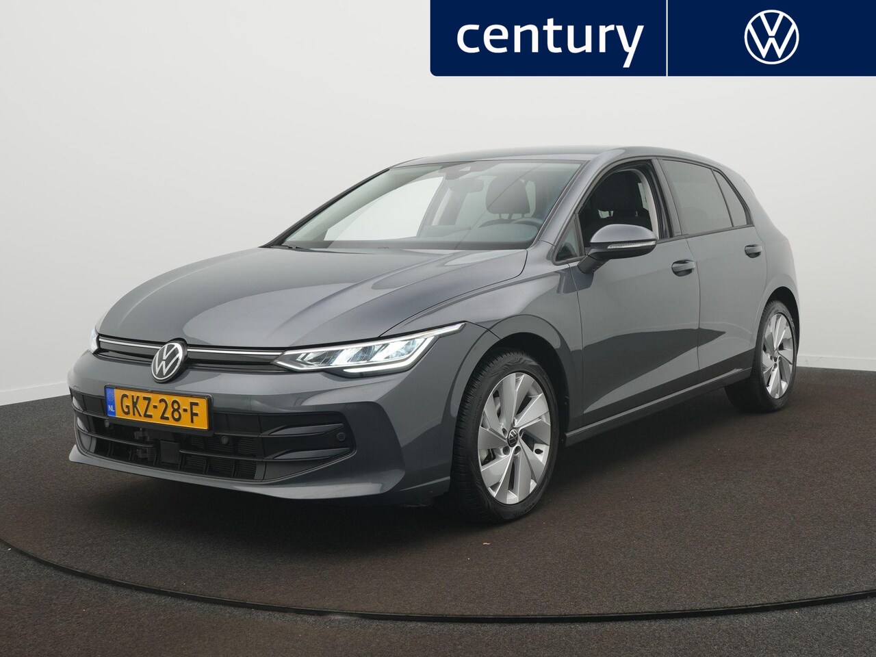 Volkswagen Golf - 1.5 TSI Life Edition Apple Carplay/Android Auto - PDC - Camera - LED - Sfeerverlichting - AutoWereld.nl