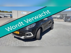 Renault Captur - 1.2 TCe 120pk Automaat 2e eig. Clima Navi Trekhaak 1200kg