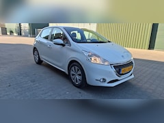 Peugeot 208 - 1.0 VTi Active. LET OP. HOOG OLIE VERBRUIK