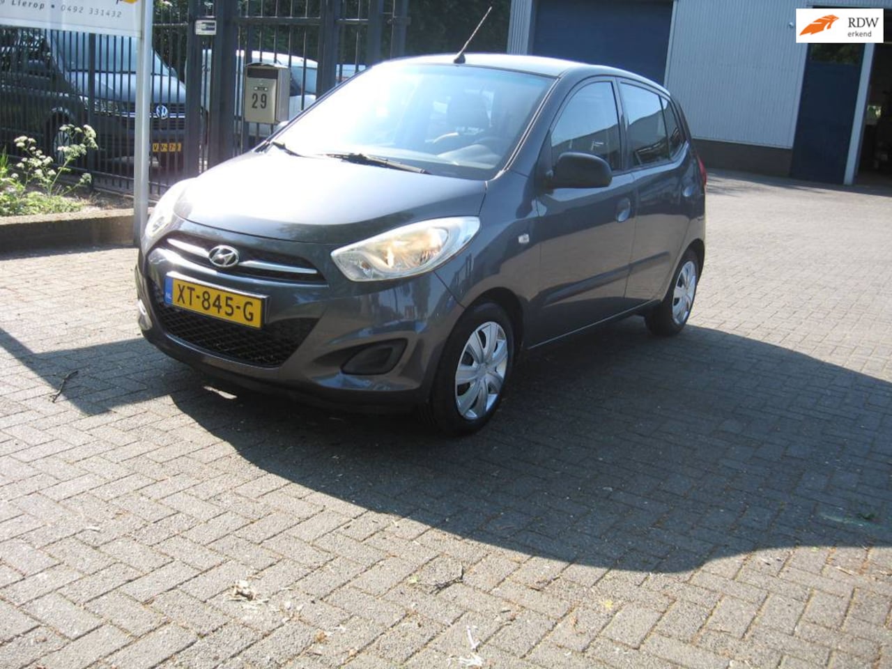 Hyundai i10 - 1.1 i-Motion Cool Airco - AutoWereld.nl