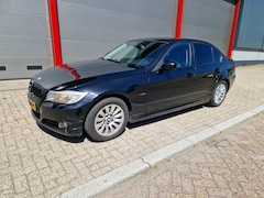 BMW 3-serie - 318i