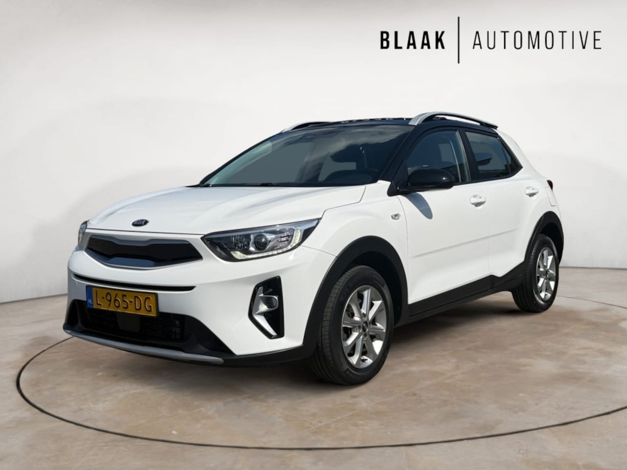 Kia Stonic - 1.0 T-GDi MHEV DynamicLine 1.0 T-GDi MHEV Dynamic Line - AutoWereld.nl