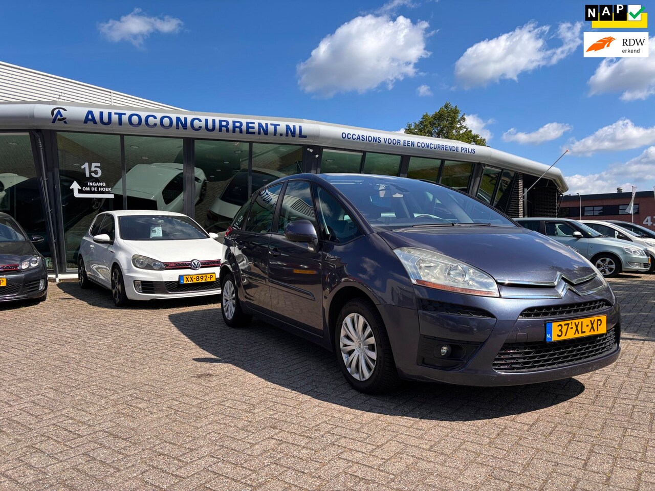 Citroën C4 Picasso - 1.8-16V Ambiance 5p. 1.8-16V Ambiance 5p. Nieuwe APK, Inruil mogelijk. - AutoWereld.nl