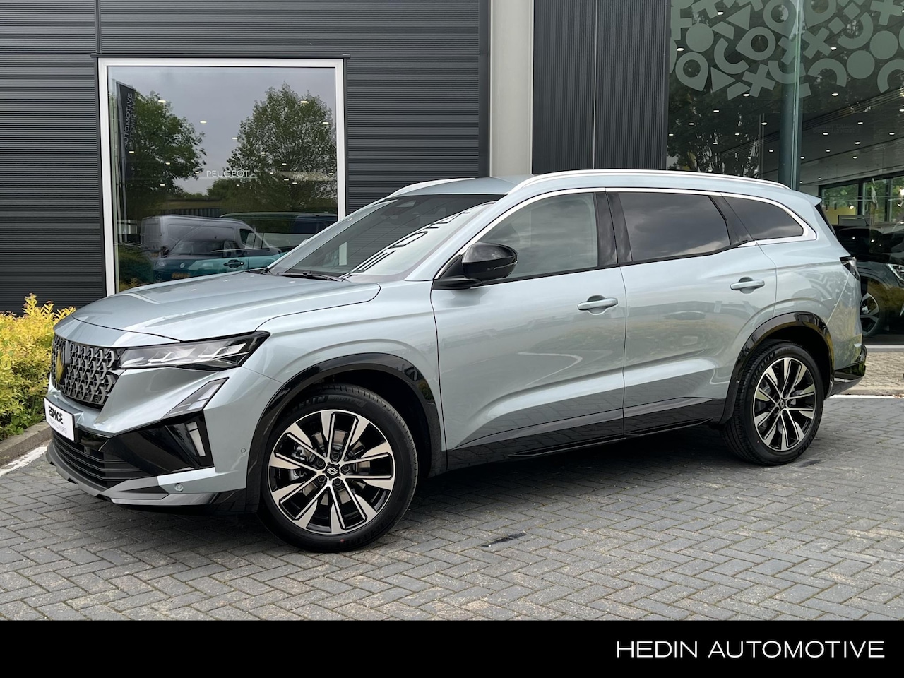 Renault Espace - E-Tech full hybrid 200 techno 5p. | 5 JAAR GARANTIE | PACK PRIVILEGE | MC 7075 - AutoWereld.nl