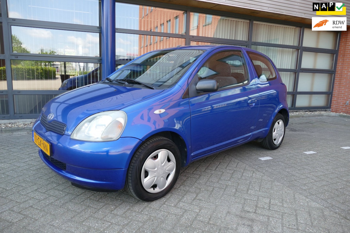 Toyota Yaris - 1.3-16V VVT-i Sol Apk 29-04-2027 Stuurbekr - AutoWereld.nl