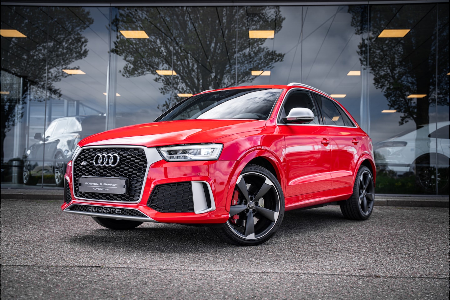 Audi RSQ3 - 2.5 TFSI quattro Pro Line Plus**DEALER ONDERHOUDEN** **1e eigenaar**Facelift** - AutoWereld.nl