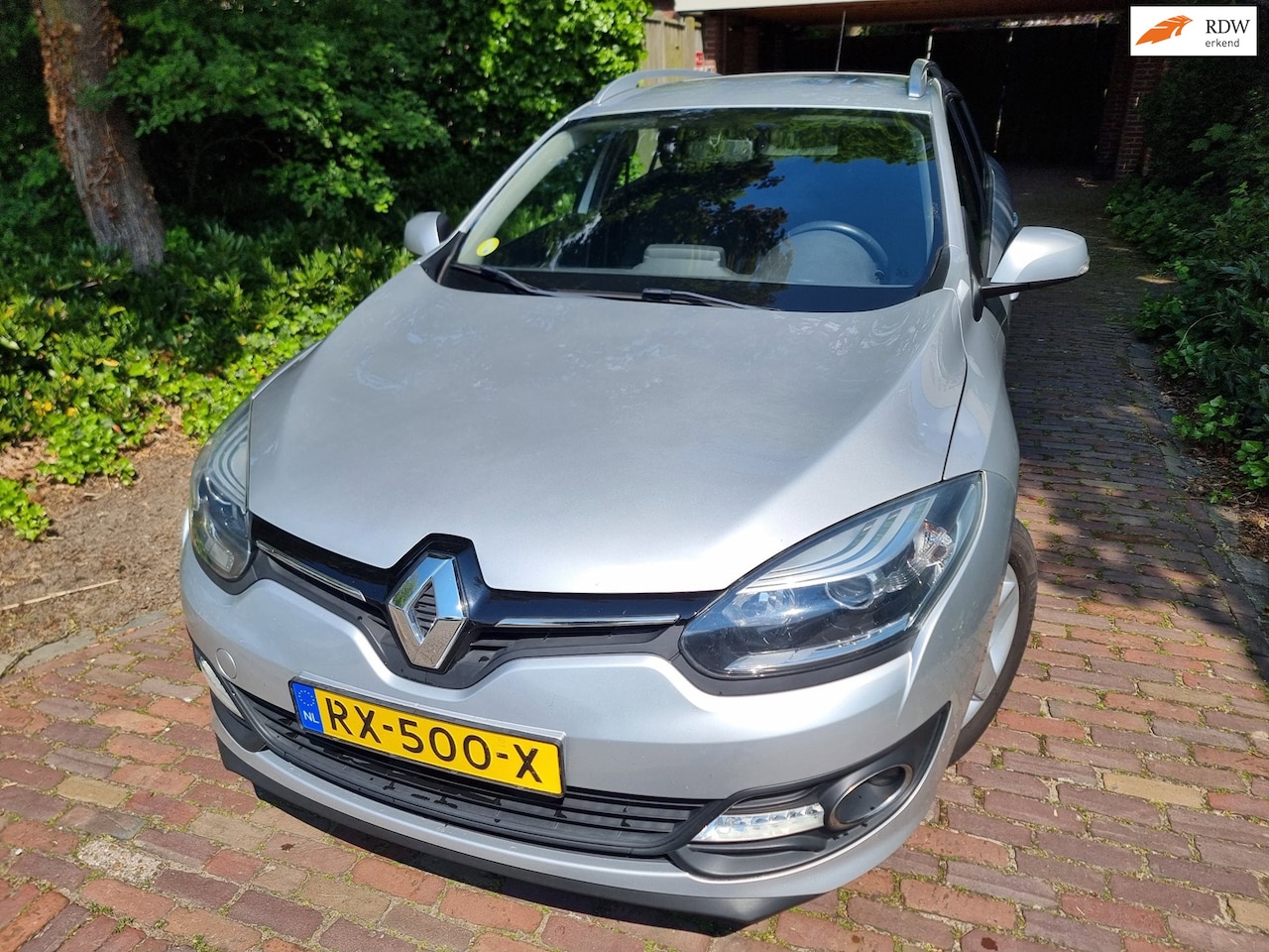 Renault Mégane Estate - 1.5 dCi Limited Navi/Pdc/Trekhaak/Airco - AutoWereld.nl