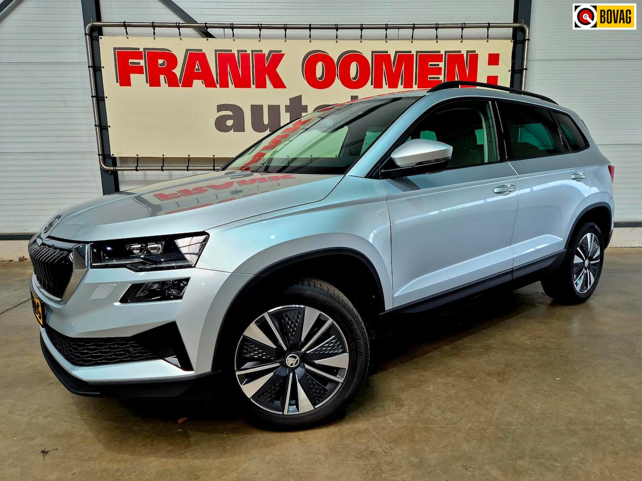 Skoda Karoq - 1.5 TSI 150PK ACT Sportline Business + LED|Keyless|Camera|Adaptive cruise|Sfeerverl.DAB|Ap - AutoWereld.nl