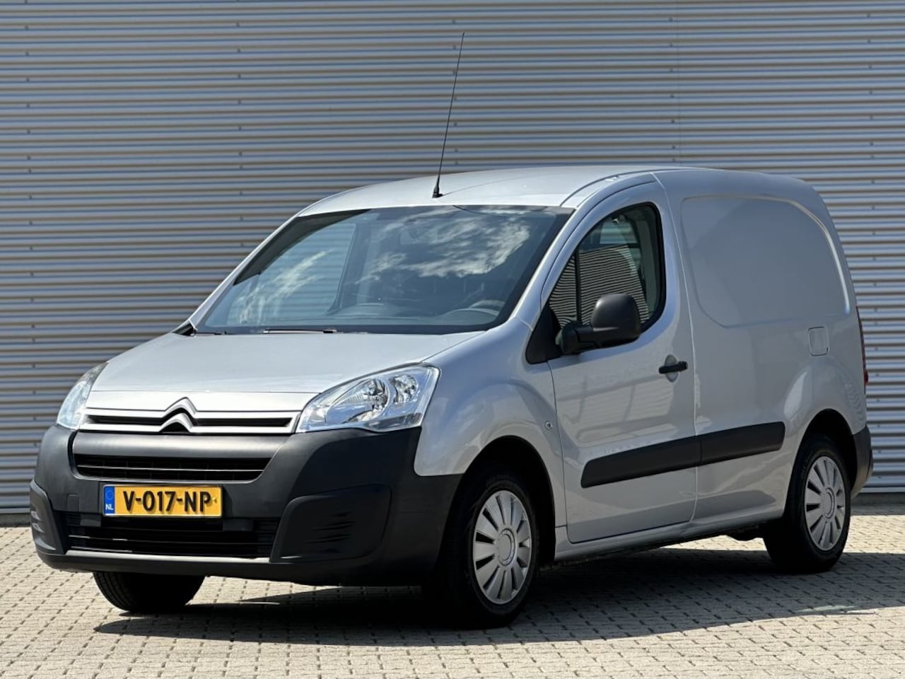 Citroën Berlingo - 1.6 BlueHDI 75 Club 1.6 BlueHDI 75 Club - AutoWereld.nl