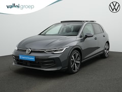 Volkswagen Golf - 1.5 eHybrid 204 pk Life Edition | Panoramadak | Stuur-/stoelverwarming | Achteruitrijcamer