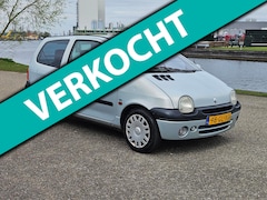 Renault Twingo - 1.2-16V Privilège Nieuwe APK Airco/El.ramen