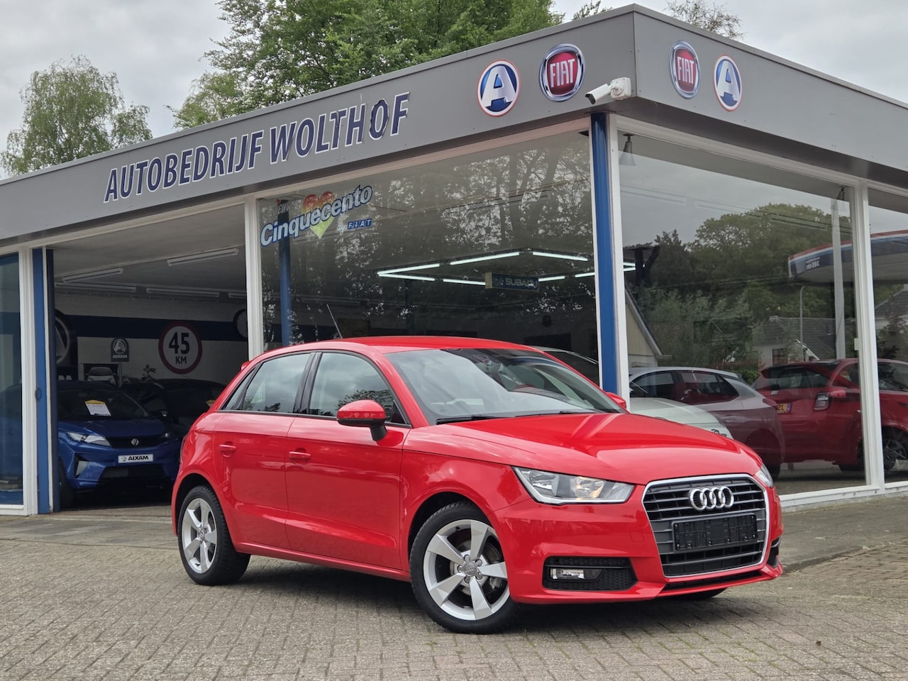 Audi A1 Sportback - 1.0 TFSI Sport 9000 km! uniek - AutoWereld.nl