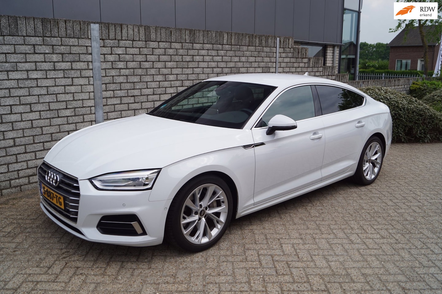 Audi A5 Sportback - 45 TFSI Design Pro Line Plus Autom Navi Camera Clima Half Leder/Alcantara Sportst Stoelver - AutoWereld.nl