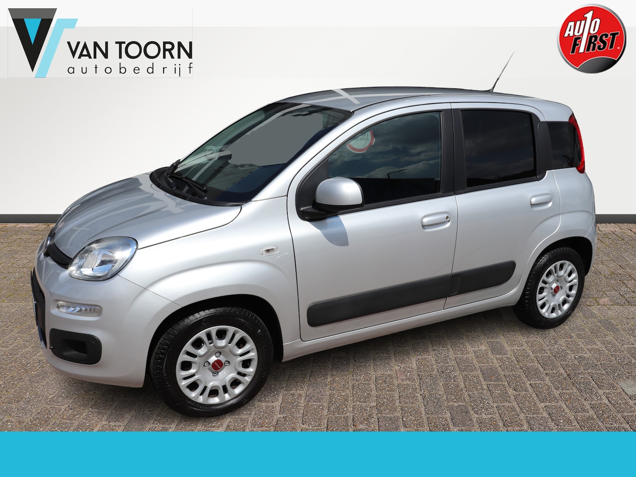 Fiat Panda - 0.9 TwinAir Lounge Automaat. Trekhaak, lage km stand! - AutoWereld.nl