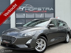Ford Focus Wagon - 1.0 EcoBoost Trekhk CarPlay stoel/stuurverw