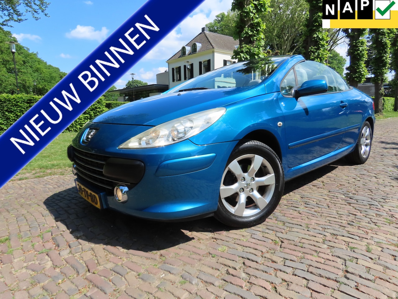 Peugeot 307 CC - 2.0-16V Leer Stoelverwarming Ecc Cruisecontrol Pdc Lm Velgen - AutoWereld.nl
