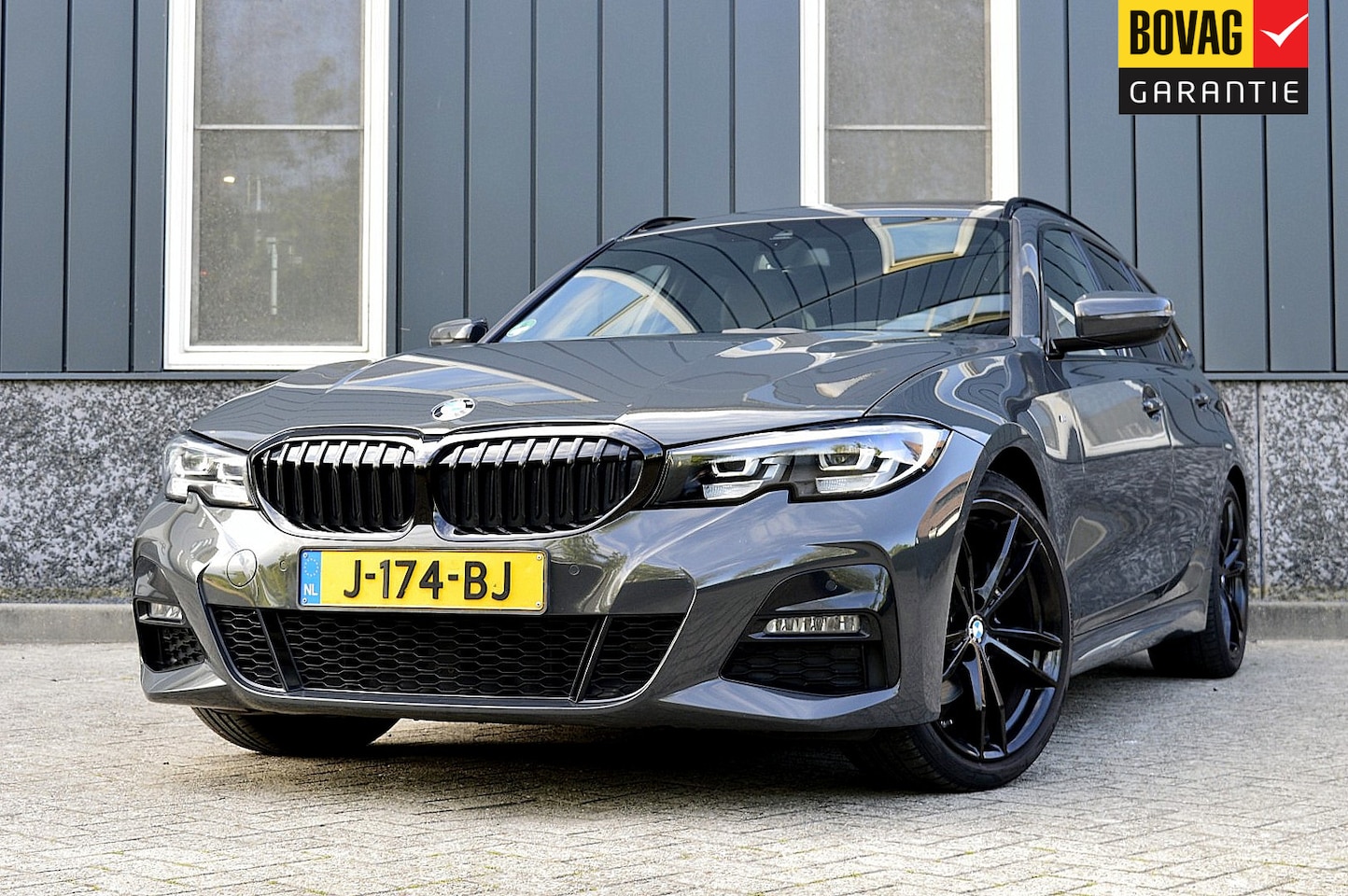 BMW 3-serie Touring - 320i M-Sport Rijklaarprijs-Garantie Panorama dak trekhaak Sport interieur Led Camera - AutoWereld.nl
