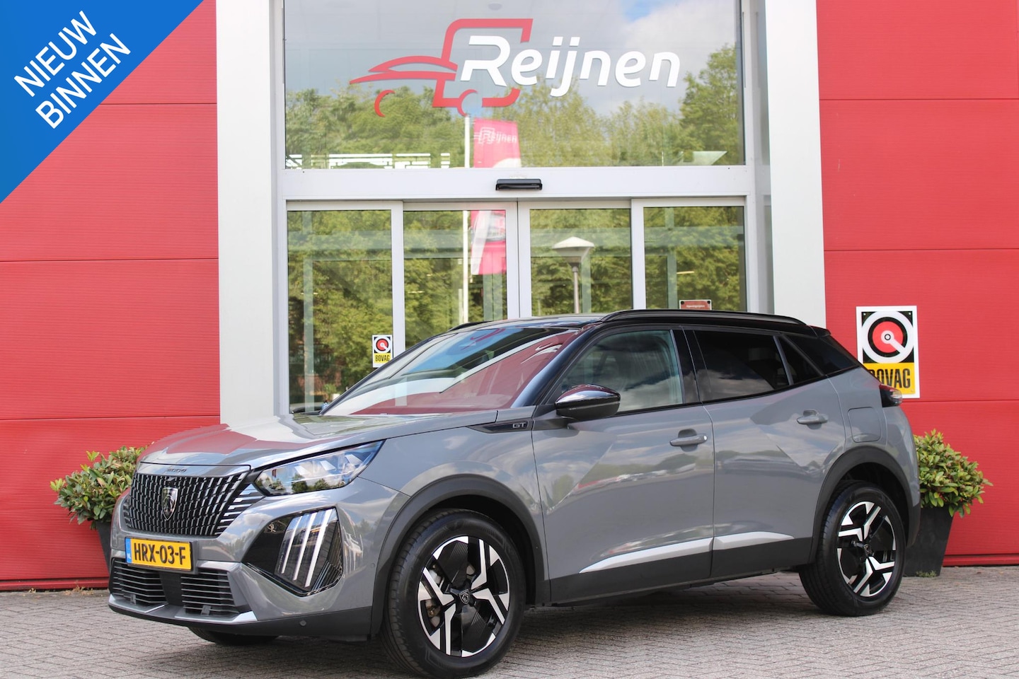 Peugeot 2008 - 1.2 Hybrid 145PK AUTOMAAT GT | ELEKTRISCH BEDIENBARE BESTUURDERSSTOEL | NAVIGATIE | FULL L - AutoWereld.nl