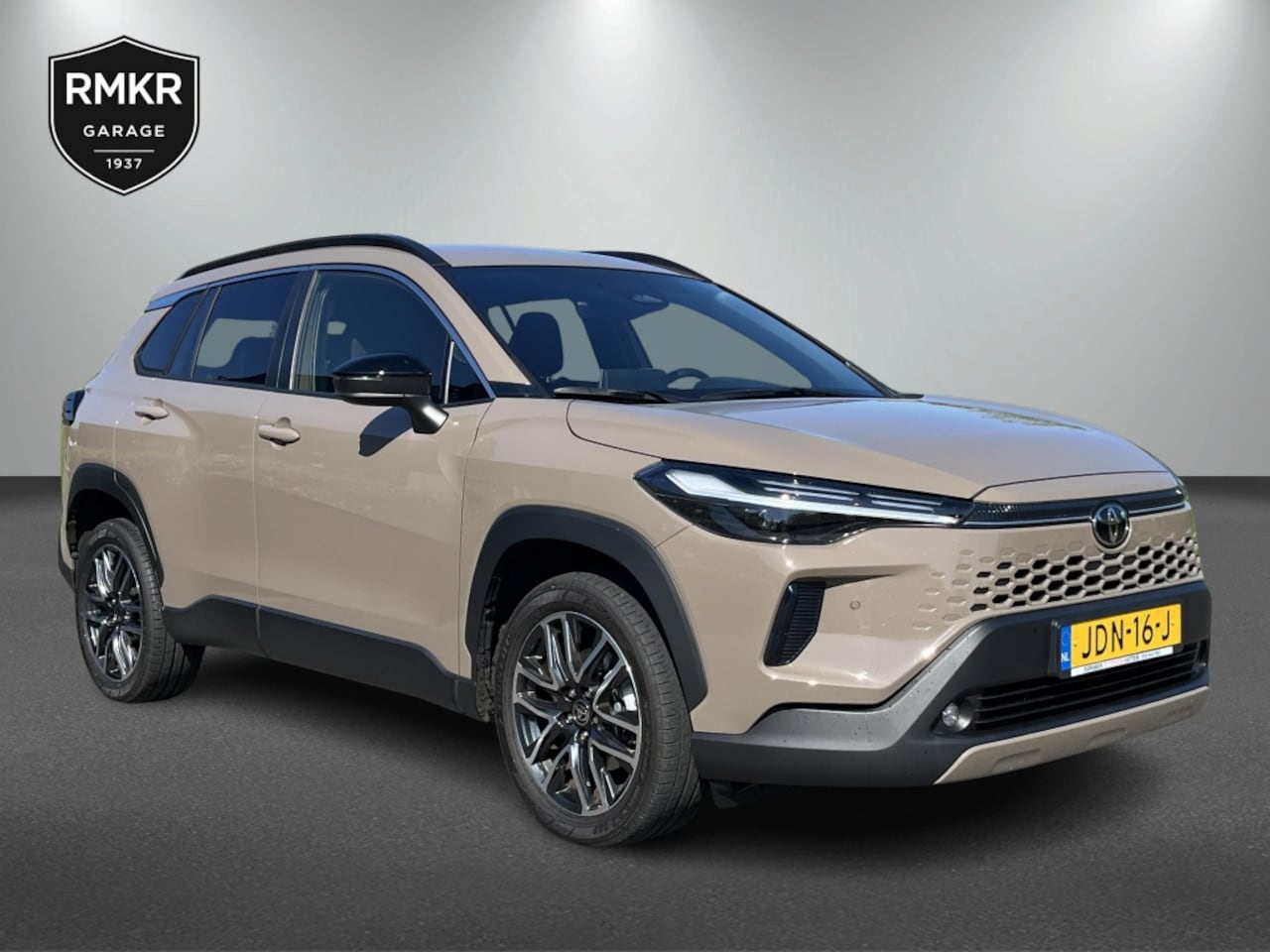 Toyota Corolla Cross - Hybrid 140pk Dynamic | Demo | ACC | Stoel + Stuur verwarming - AutoWereld.nl