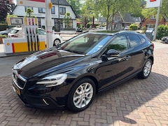 Volvo V40 Cross Country - 1.5 T3 Polar+ Luxury