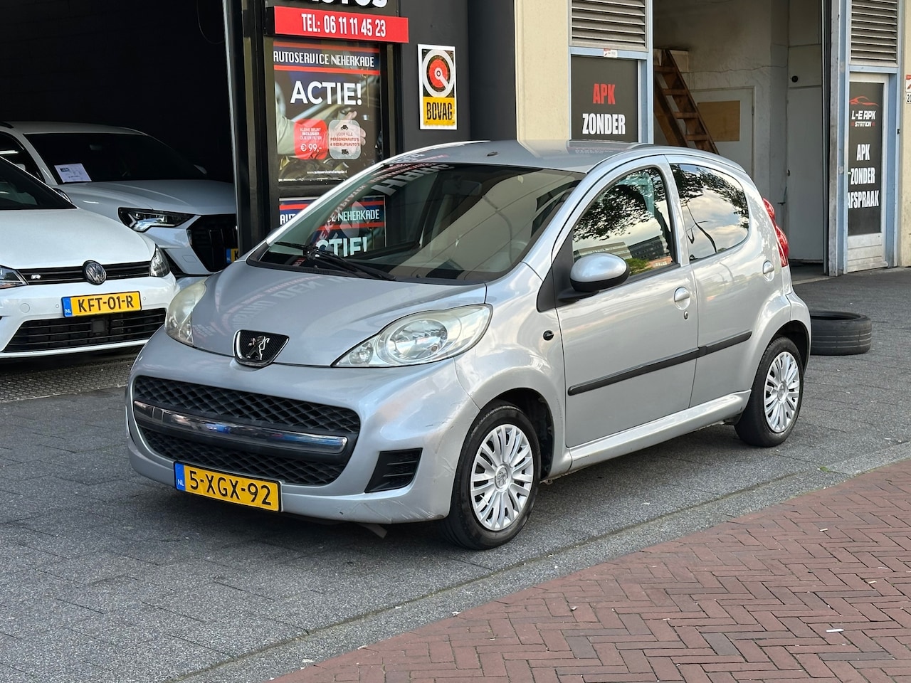 Peugeot 107 - 1.0-12V XS 5 Deurs - AutoWereld.nl
