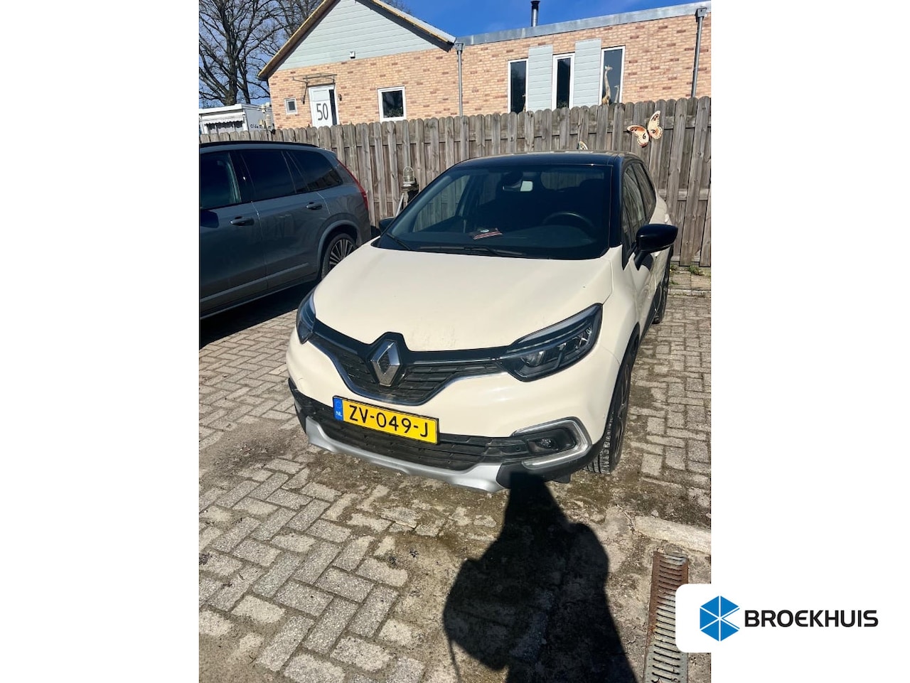 Renault Captur - 0.9 TCe 90pk Intens | Carplay | Cruise controle | Navigatie | Climate controle | Keyless e - AutoWereld.nl