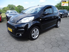 Peugeot 107 - 1.0 Active AIRCO/LMV/BT/5 DEURS/NAP