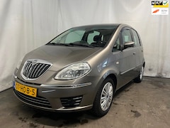 Lancia Musa - 1.4-16V Oro - Schade