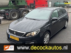Peugeot 308 SW - 1.2 PureTech Blue Lease Executive