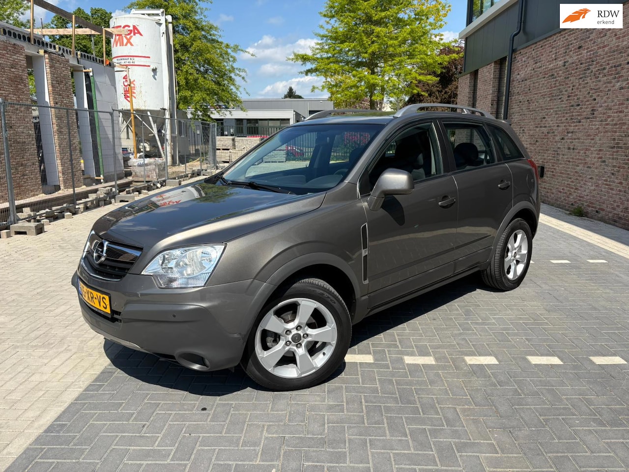 Opel Antara - 2.4-16V Enjoy 2.4-16V Enjoy - AutoWereld.nl
