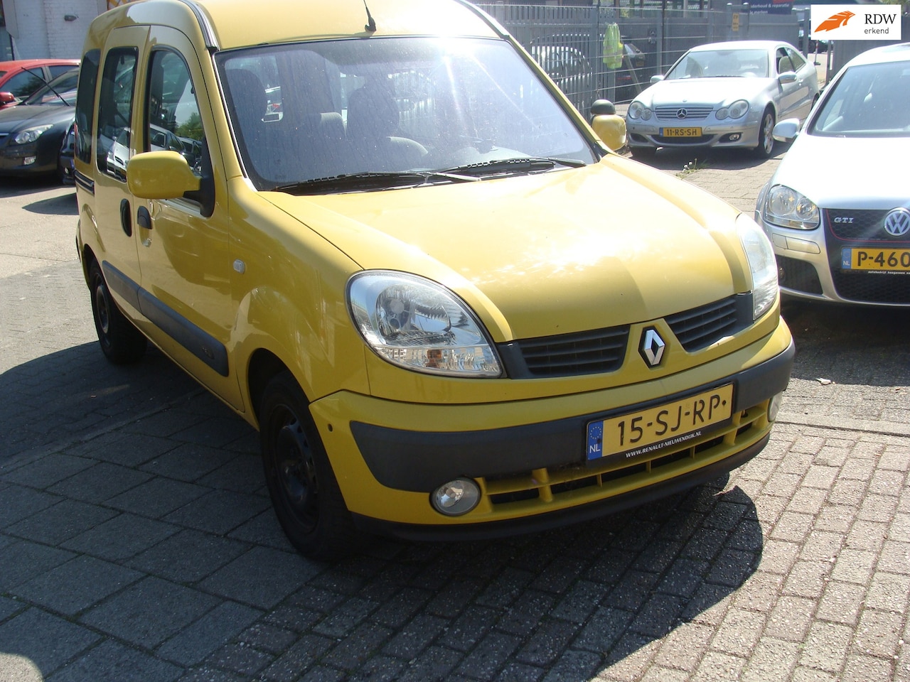 Renault Kangoo - 1.6-16V Expression Luxe airco elek pak nap apk - AutoWereld.nl