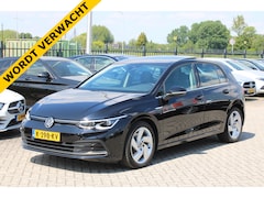 Volkswagen Golf - 1.5 eTSI Style PANORAMADAK MEMORY ACC SFEER CARPLAY