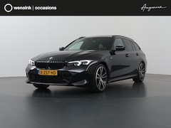 BMW 3-serie Touring - 320i | M-Pakket | Panoramadak | Trekhaak Ele.wegklapbaar | Apple CarPlay/Android Auto | Cu