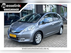 Honda Jazz - 1.4 Hybrid Elegance | fietsendrager set | panorama dak | All season banden |