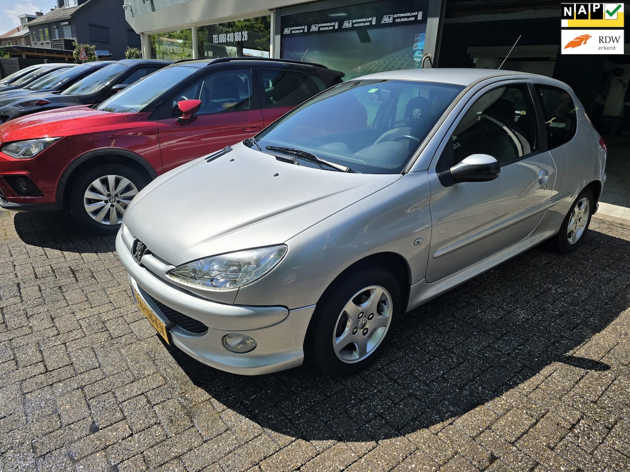 Peugeot 206 - 1.4 Air-line 3 | 1E EIGENAAR | NIEUWE APK | AIRCO | LMV | - AutoWereld.nl