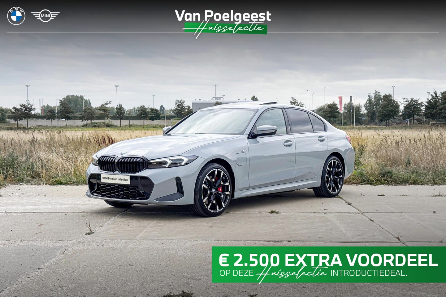 BMW 3-serie - Sedan 330e | M Sport | Glazen Panoramadak | Harman Kardon | Head-up Display | Trekhaak | H - AutoWereld.nl