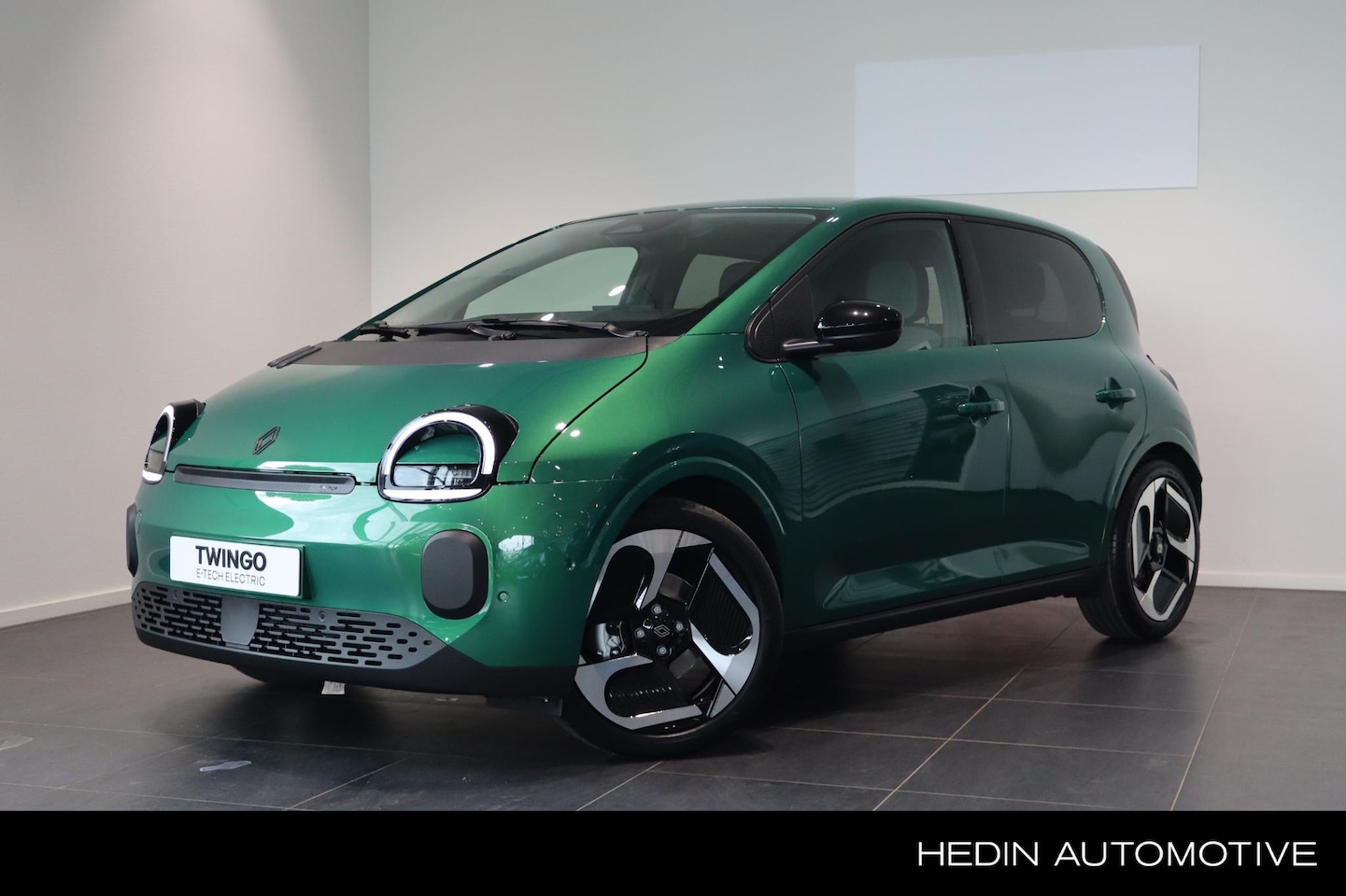 Renault Twingo - Renault E-Tech electric urban range techno 27.5 kWh | Automaat | Pack Privilege | 18 Inch - AutoWereld.nl
