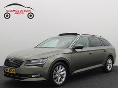 Skoda Superb Combi - 1.8 TSI Style Business AUTOMAAT / TREKHAAK / PANORAMADAK / STOELVERW / CARPLAY / CAMERA /
