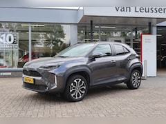 Toyota Yaris Cross - 1.5 HYBRID 115 STOEL-STUUR-RUITENWISSER. VERW. KEYLESS DRAADLOZE TEL. LADER LED KOPLAMPEN