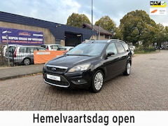 Ford Focus Wagon - 1.8 Titanium Flexi Fuel TREKHAAK 2X SLEUTEL + BOEKJES