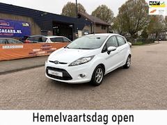 Ford Fiesta - 1.6 TDCi ECOnetic Titanium NIEUWE APK