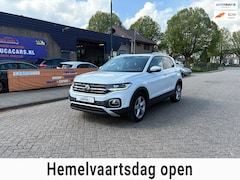 Volkswagen T-Cross - 1.5 TSI Style AUT 2X SLEUTEL + BOEKJES
